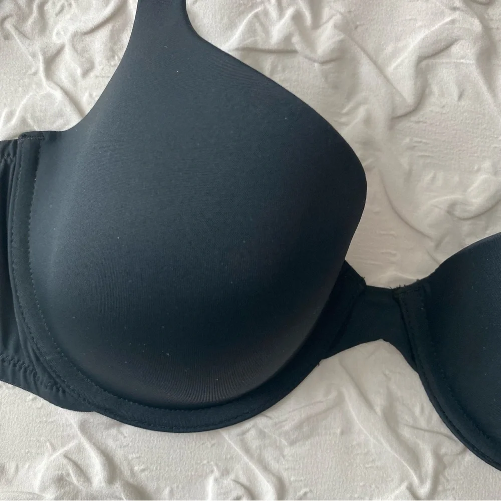 DreamFit || bundle of black and leopard bras